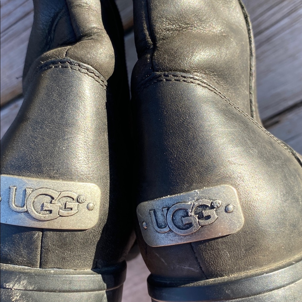 Ugg Cream Shearling Interior - image 3